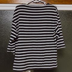 GU 7分袖　Ｍサイズ　
トップスの画像
