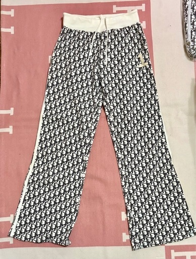 ディオール ロゴ パーカー・ロングパンツ セット