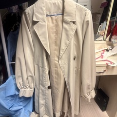 新品白ジャケット