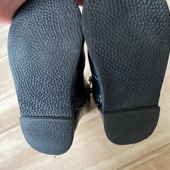 petit main✨人気✨サイドゴアブーツ✨ブラック✨の画像