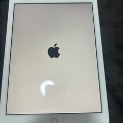 【美品】　iPad 第6世代　の画像