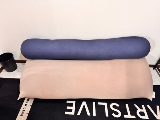 Yogibo Max 
Yogibo Roll Max