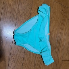 女性限定　ターコイズブルー水着の画像