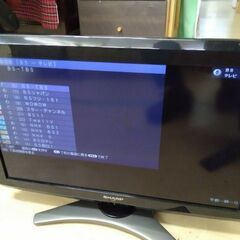 美品　シャープ　アクオス　32型　液晶テレビ　ビエラ　リモコン無しの画像
