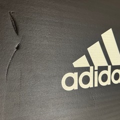 アディダス　ヨガマットの画像