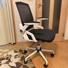 オフィスチェア（ホワイト×ブラック）Ｂｉｒａｎｕ　４脚まとめての画像