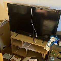 【
引き取り中】40型テレビ テレビ台