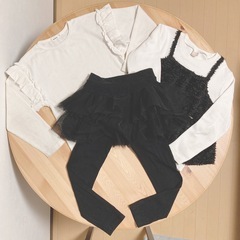 130cm　ロンT　レギンス　3点まとめ売り　キッズ　女の子　ガールズ