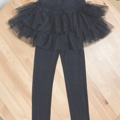 130cm　ロンT　レギンス　3点まとめ売り　キッズ　女の子　ガールズの画像