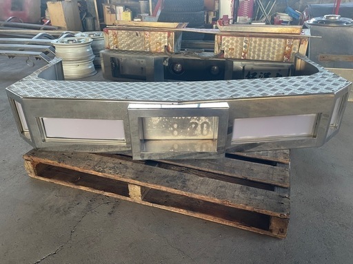 舟型バンパー　2トンベース