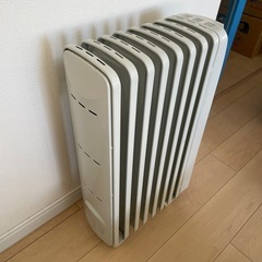 ディロンギ　オイルヒーターの画像