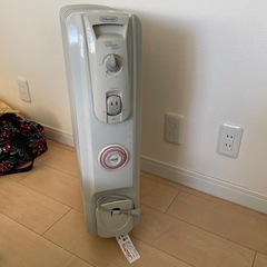 ディロンギ　オイルヒーターの画像