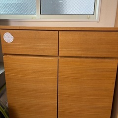 収納家具　