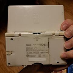 DSLite　古い　ソフト着きの画像