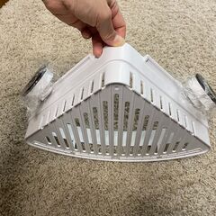 ニトリ　コーナーラック　強力吸盤の画像