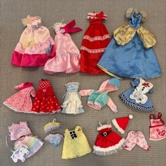 リカちゃんまとめ売りの画像