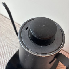 山善 電気ケトル YKG-C800-B ヤマゼン 電気ポットの画像