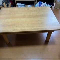 木テーブル