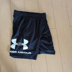アンダー・アーマーハーフパンツ