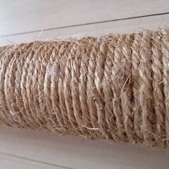 キャットタワーの柱　ペット用品の画像