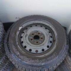 スタッドレス ホイール付き4本セット 205/65R16 ヨコハマ IG60 ヤリスクロスに の画像