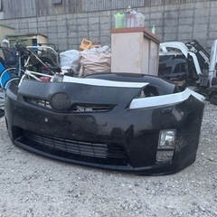 ３０　プリウスパーツあります。の画像
