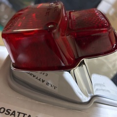 ★ 【Vespa】ベスパ テールランプ（レッド） 旧車カスタムにも◎ ★の画像