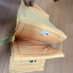 防災頭巾の画像