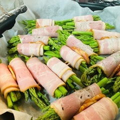 野菜　国産　細いアスパラ　20本位　1束100円　限定10束のみの画像