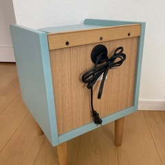 サイドテーブル(ナイトテーブル)　　の画像