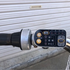 653  ブリヂストン新機種電動アシスト自転車BEAUTE26インチアズキアルミボディーの画像