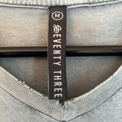SEVENTY THREE Tシャツの画像