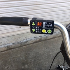 655  ヤマハ新機種電動アシスト自転車pasnaura26インチブラウンアルミボディーの画像