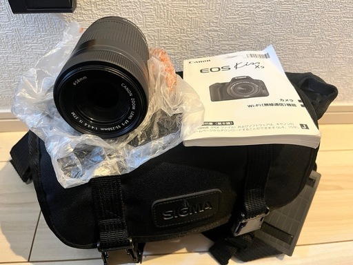 [美品)Canon EOSkissx9レンズキット(バッグ、説明書付)