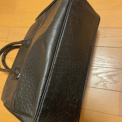 型押し ハンドバッグ　ブラック②の画像