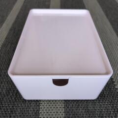 IKEA　蓋付き 収納ボックス