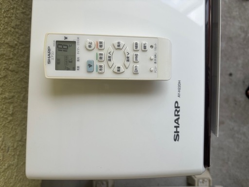 ? 2018年製 SHARP 2.2kw 6畳用 ?