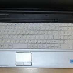 ◇格安！　ノートパソコン #194　Win11　新規インストール-//認証済み！　ACアダプタ付属!! の画像