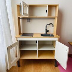 IKEA 木製 ままごとキッチン セットの画像