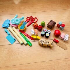 IKEA 木製 ままごとキッチン セットの画像