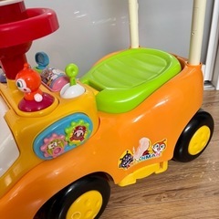 アンパンマン　よくばりビジーカーの画像