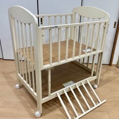 ミニ立ちベッド（色：プチバニラ）の画像