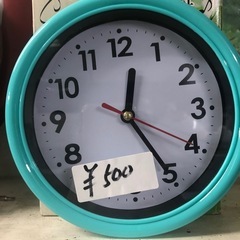 掛け時計‼いろいろ️  一つ￥500円〜2580❣️の画像