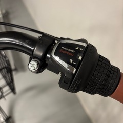 【引き渡し予定者確定】おしゃれシティサイクル（26インチ）前かご・荷台付きの画像