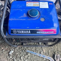 YAMAHA　発電機　EF2300 中古品の画像