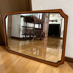 大きな鏡 