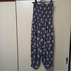美品❗レディースタイパンツ