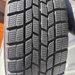 中古スタッドレス4本セット195／65／15トヨタボクシーの画像