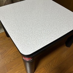 差し上げます。こたつミニセット、カバー付きの画像
