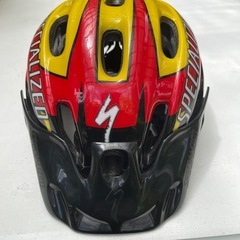 自転車用ヘルメットの画像